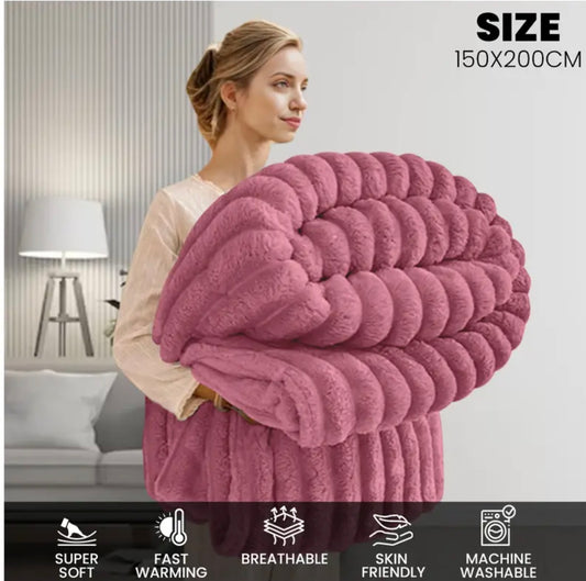 Luxury Ribbed Throw Blanket, Ultra-Soft and Cosy Plush Fleece, Lightweight Decorative Sofa Bed Cover, Perfect for All Seasons, Size 150x200cm, Premium Quality Polyester, Stylish Design for Home Comfort