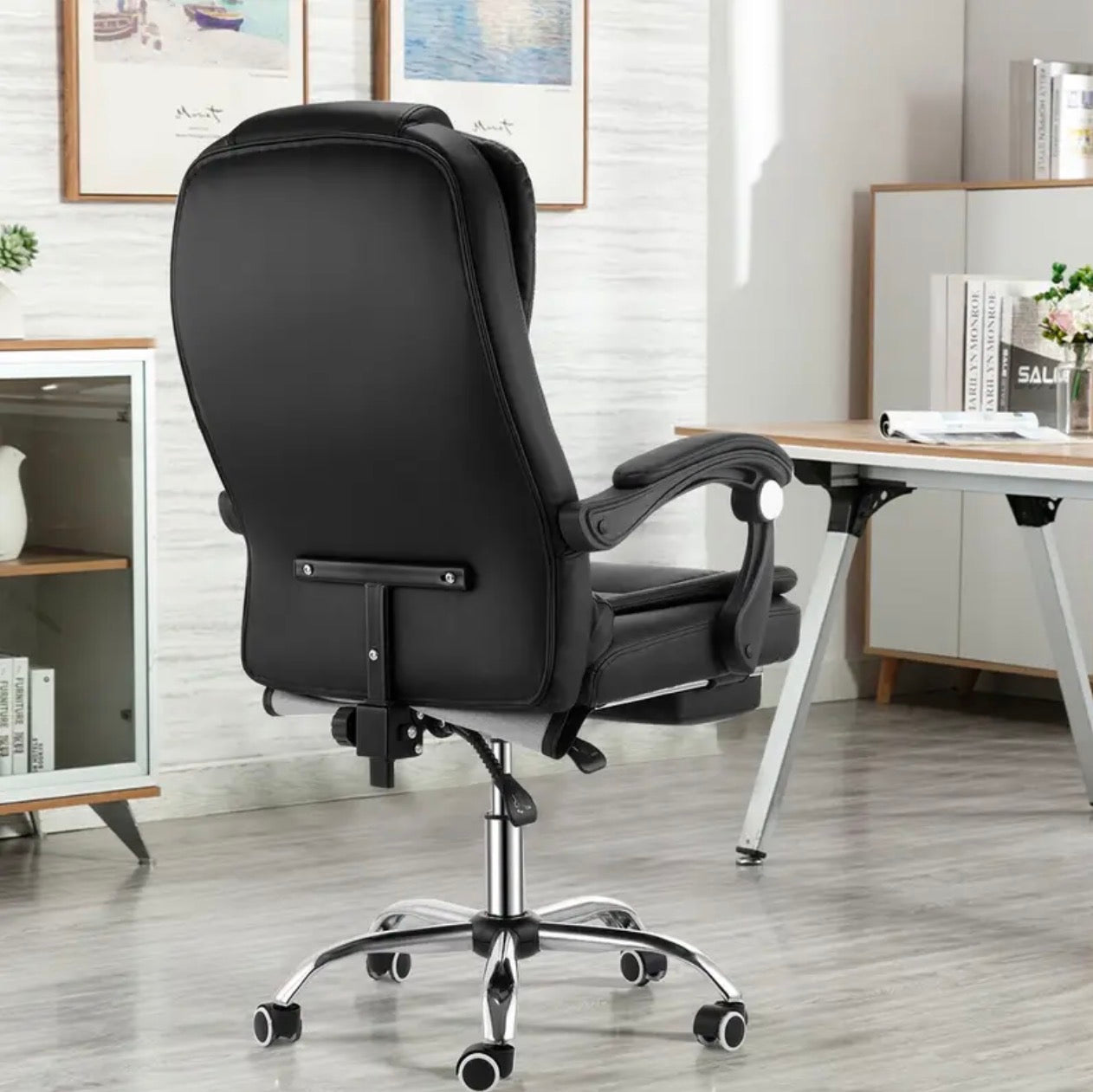 Luxury Ergonomic Gaming Chair with Footrest High Back Office Recliner Black