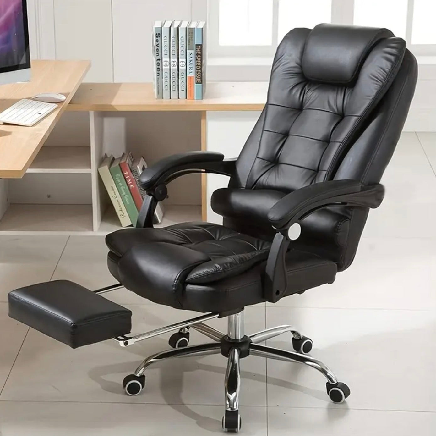 Luxury Ergonomic Gaming Chair with Footrest High Back Office Recliner Black